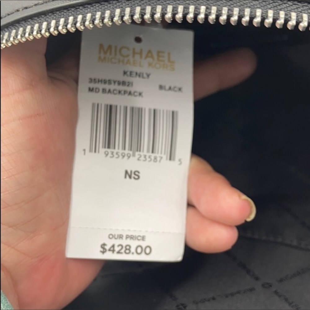 Michael Kors Kenly MD Black Sequin Backpack NWT - Picture 4 of 4